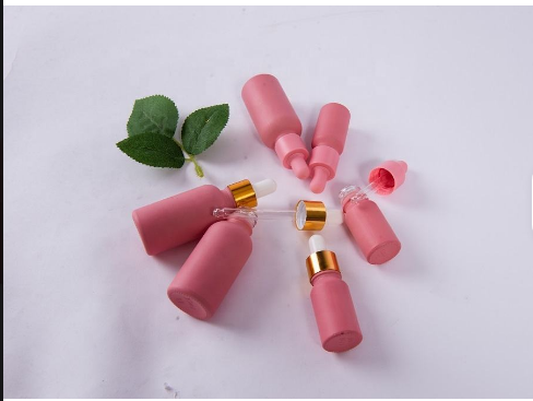 Matte pink 30ml Glass Bottle Golden Dropper Screw Cap Custom Printing Cosmetic Packaging Glass Bottles for Essential Oils